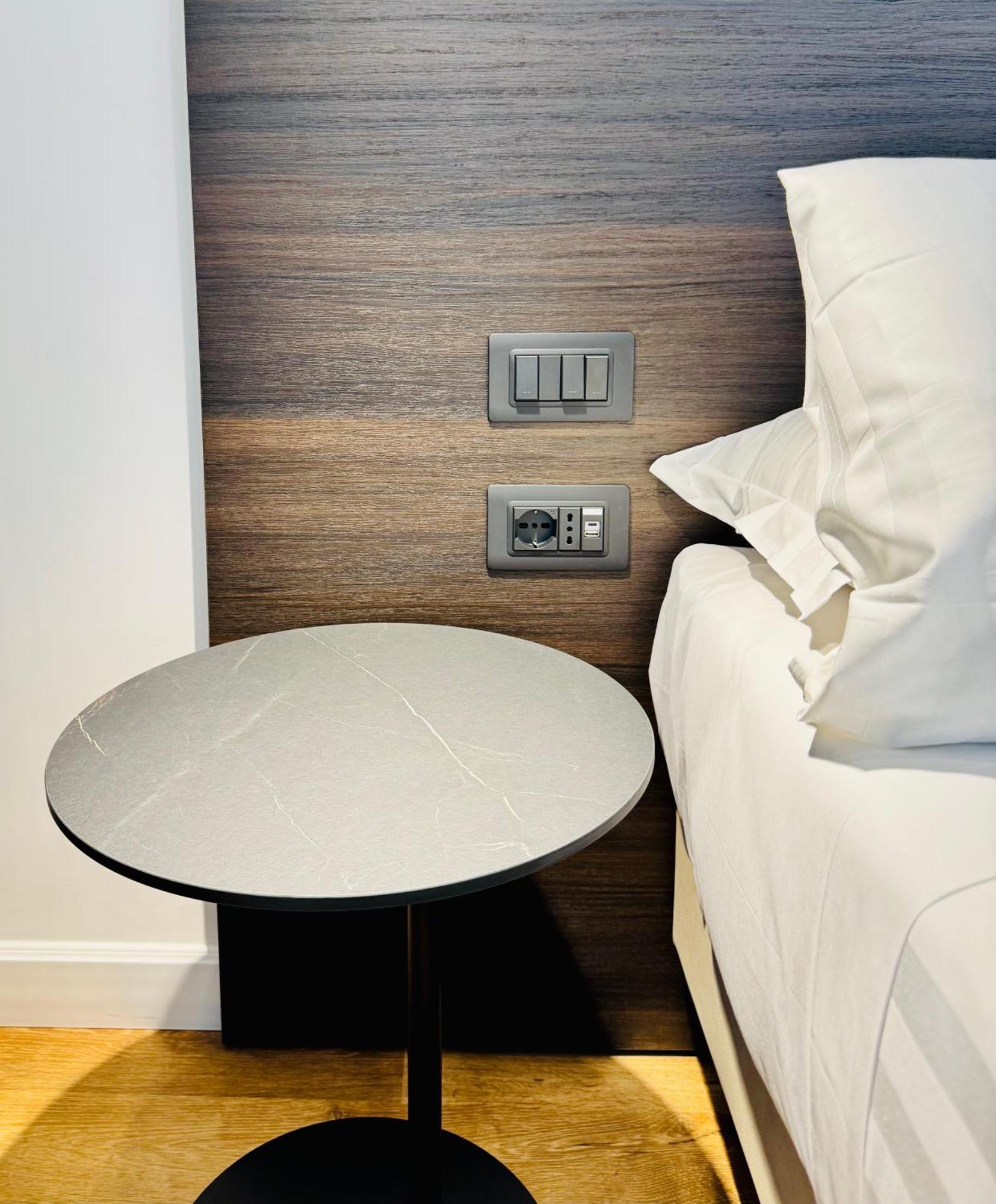 Museum Hospitality - Vatican Apartments Roma Esterno foto